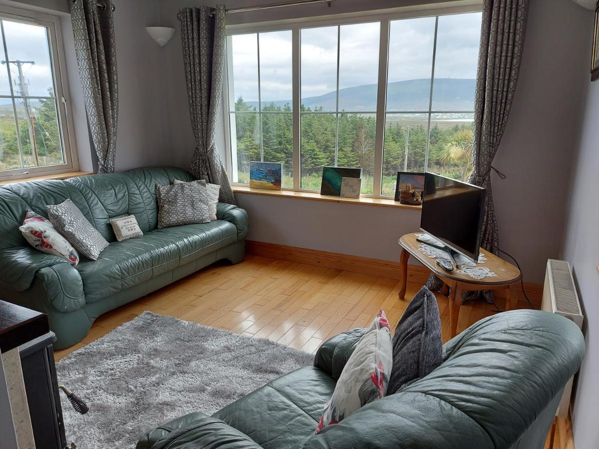 Appartamento Minaun Cliff View Keel  Esterno foto